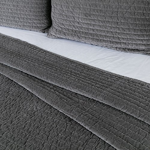 Elegant Life Home Dark Gray Velvet Quilt Queen Reversible Royal Cotton