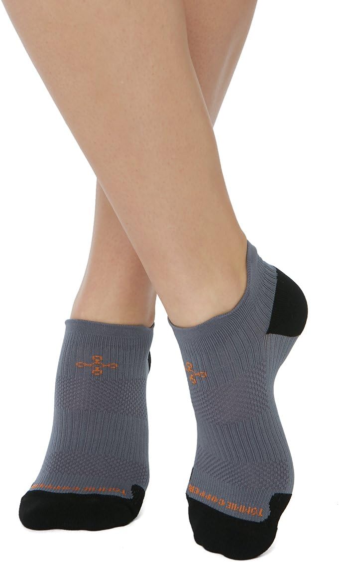 Tommie Copper Women's Athletic Light Weight Compression Ankle Socks