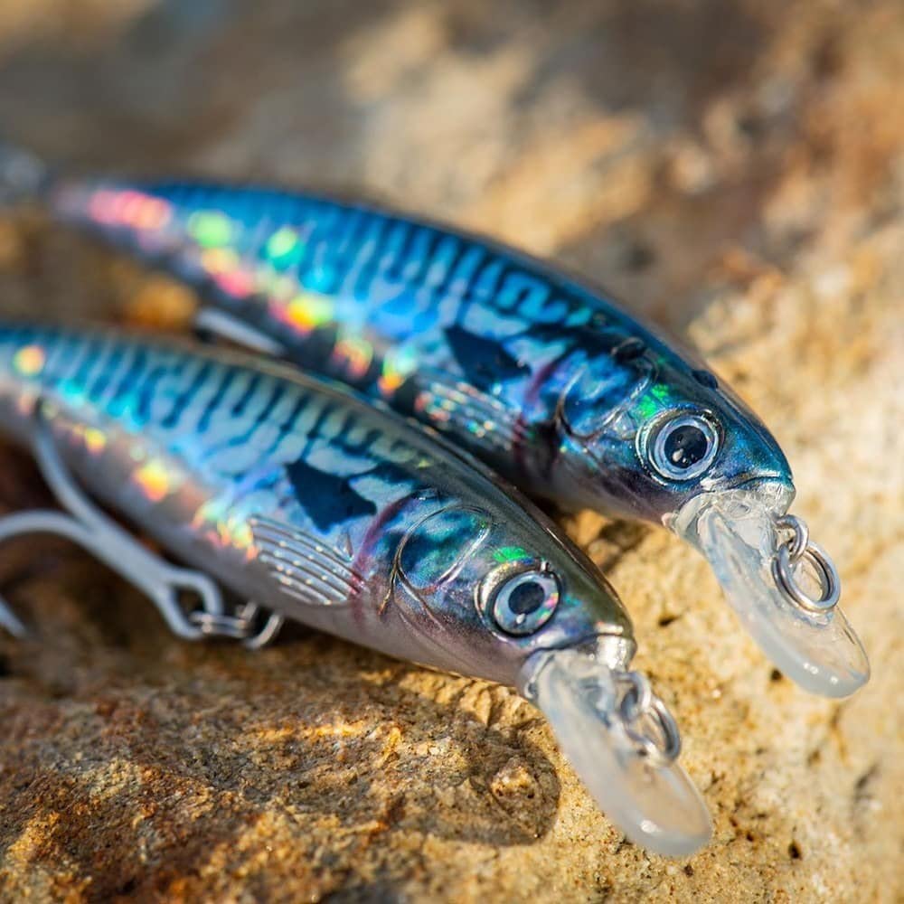AKAMI Real Minnow 10CM 14GR Color Mackarel Blue. for towing and spinning