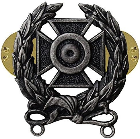 Army Badge: Expert Shooting - regulation size, silver oxidized