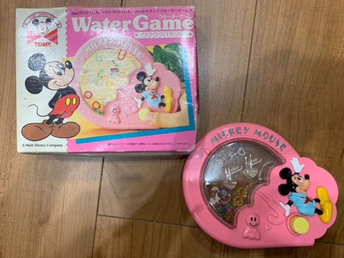 Amazon Co Jp Tomy ウォーターゲーム ミッキーマウス ワクワクパラソル トミー ホビー 通販