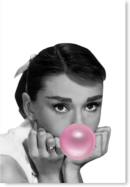 Amazon 愉快な醜いクリスマスセーター 可愛らしいオードリー ヘップバーン 額なしポスター オードリー ヘプバーン バブルガムピクチャー キュートモダンアート 8 X 12 アートフレーム ポスター オンライン通販