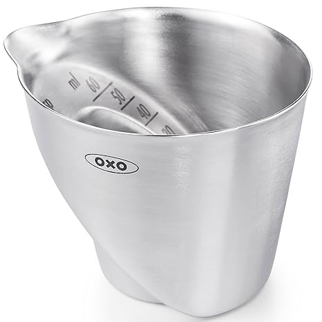 OXO Stahlmessbecher, schräg, silbern
