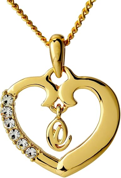 Amazon.com: Regalos personalizados – nombre, collar de corazón inicial, Letra C, bañados en oro 18 K: Clothing