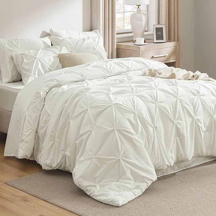 Comfort Collections Luxury Alford Alexander Pin Tuck Pinch Pleat Duvet Quilt Cover Reversible Diamond Bedding Set With Matching Pillowcases Cream Superking 260cm x 220cm Approximate