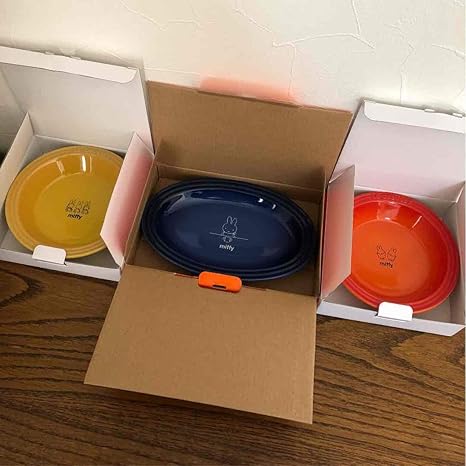 Amazon Co Jp 当選品 ミッフィー ダイドードリンコ ルクルーゼ コラボ オーバルプレート ミニラウンドディッシュ コバルトブルー オレンジ ディジョンイエロー 3点セット ホビー