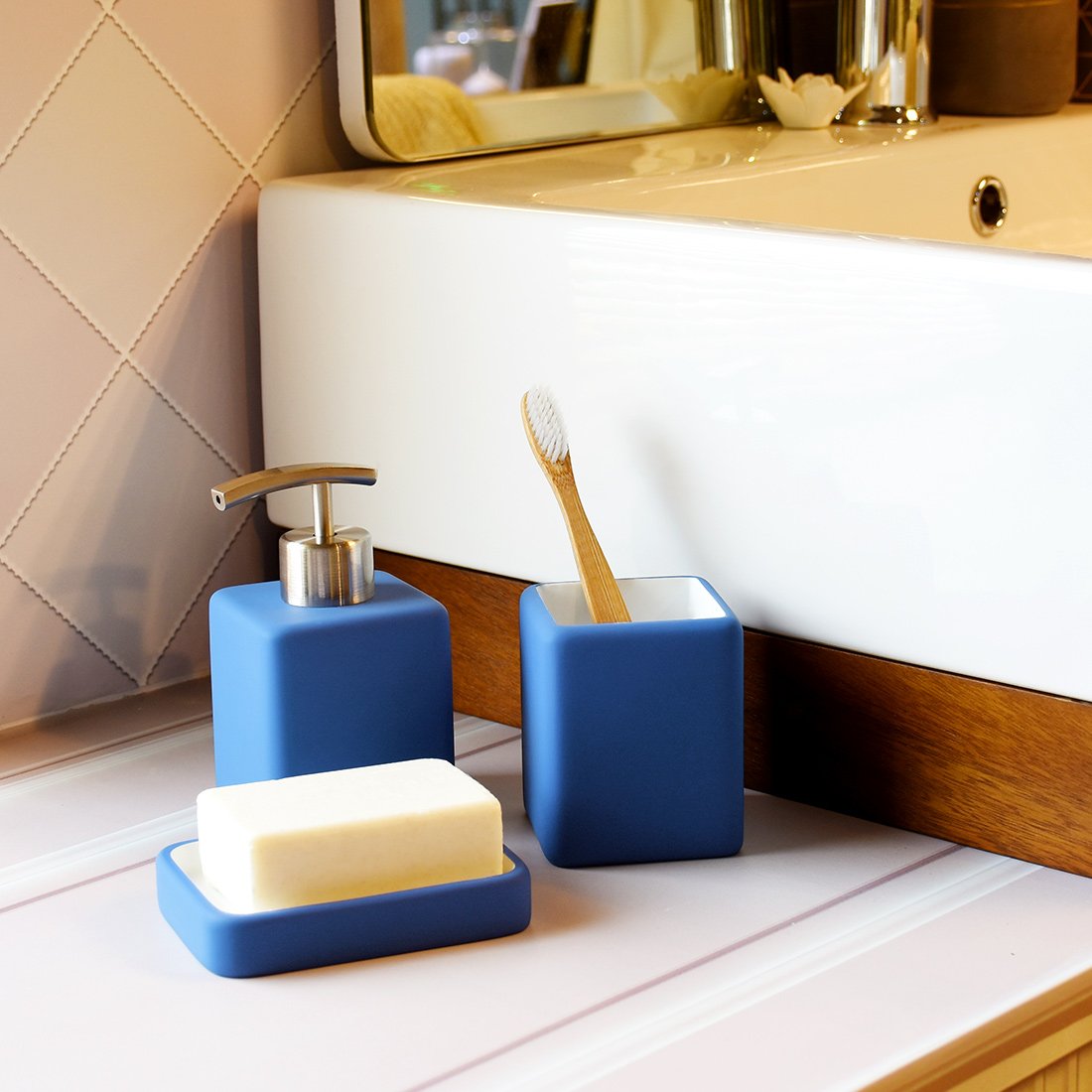 Satu Brown Bathroom Accessories Set Bathroom Soap Dispenser, Tumbler