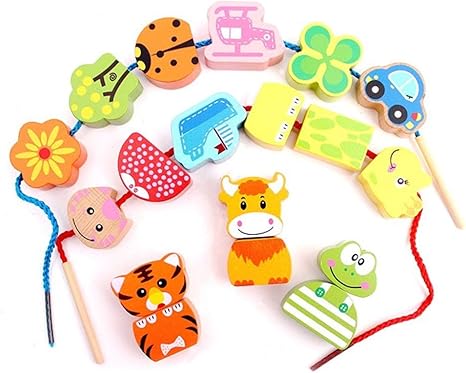 Amazon Co Jp 積み木 赤ちゃんのおもちゃ 幼児のための子供のためのひもで締める大きいひもで締めるセットビーズ教育ひもでつなぐおもちゃ大きい木製の動物のブロック15部分 おもちゃギフト誕生日プレゼント Color Multi Colored Size 35x21x5cm ホーム キッチン