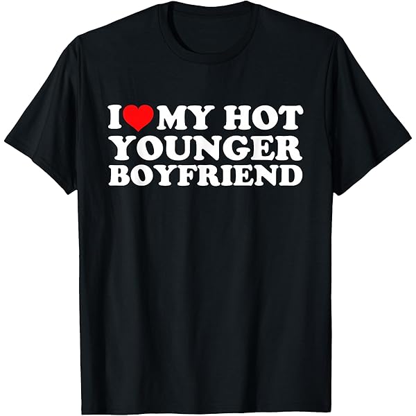 BOYFRIEND　Tシャツ Amazon.com: I Love My Crazy Hot Boyfriend T-Shirt : Clothing