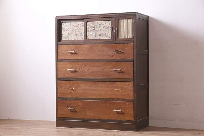 Amazon Co Jp R レトロ家具 戸棚付き 昭和レトロな雰囲気たっぷりのタンス 引き出し R ホビー