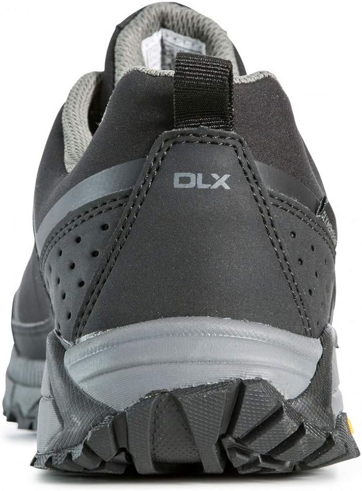 magellan men's dlx vibram walking shoes