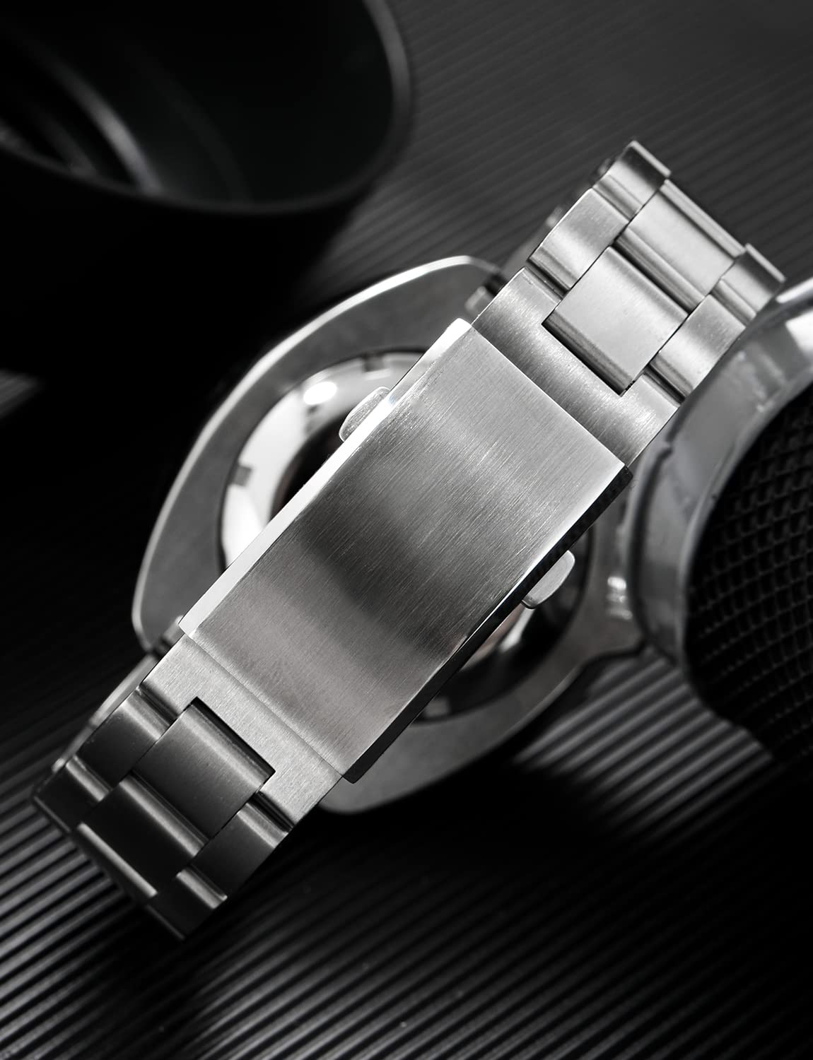 watchdives Watch Buckle 18mm Stainless Steel Watchband Clasp Silver Fold Safety Milled Clasp Replacement