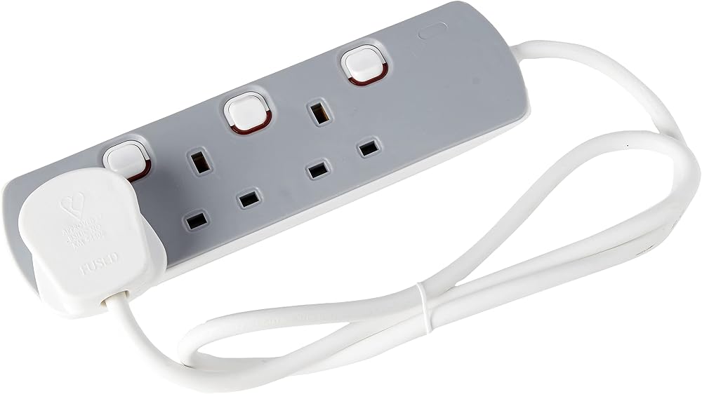 PRO ELEC PELB1761 3-Gang Switched Mains Extension Lead 1m 13A