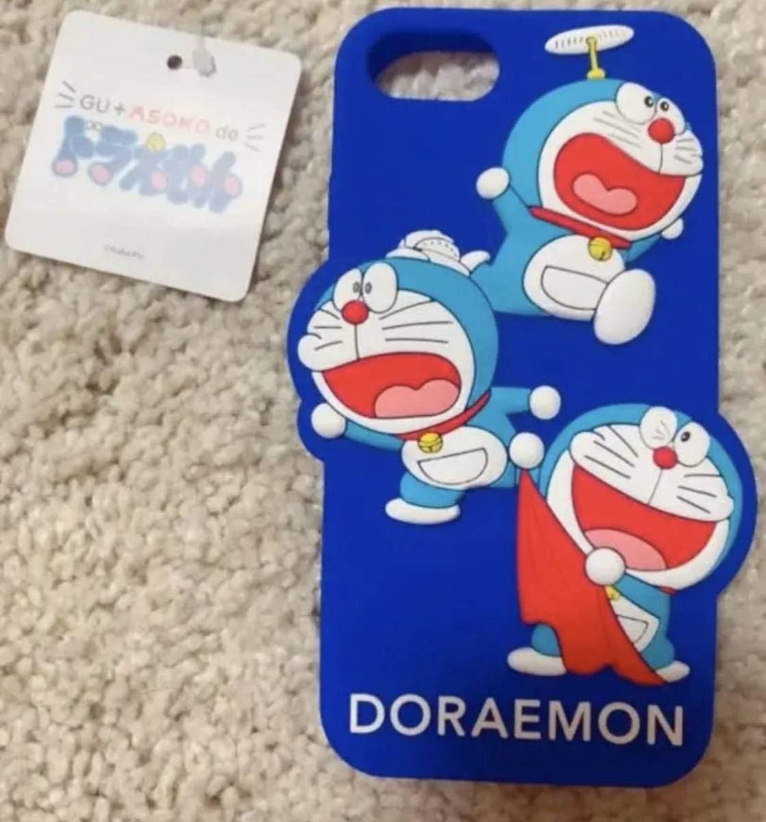 Amazon Co Jp Gu ジーユー ドラえもん ポーチ Iphone スマホ ケース セット 1 グッズ ホビー