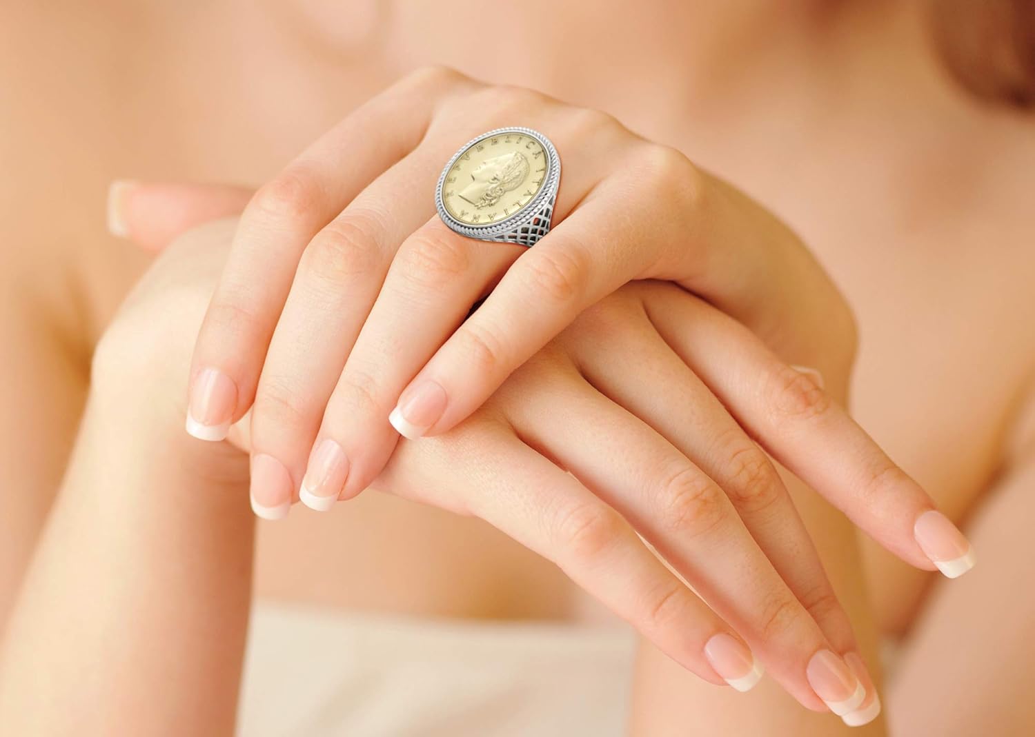 Miabella 925 Sterling Silver Genuine Italian 20-Lira Coin Rope Ring for Women: Clothing