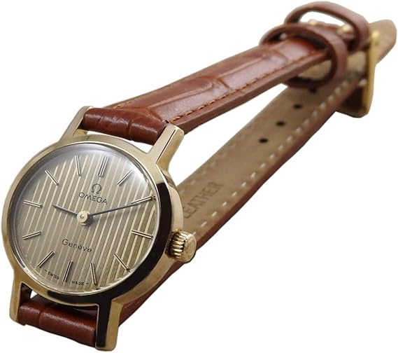 Amazon オメガ シャンパンゴールド オーバルケース アンティークレディースウオッチ 1974年 Omega ヴィンテージウォッチ 並行輸入品 レディース腕時計 腕時計 通販