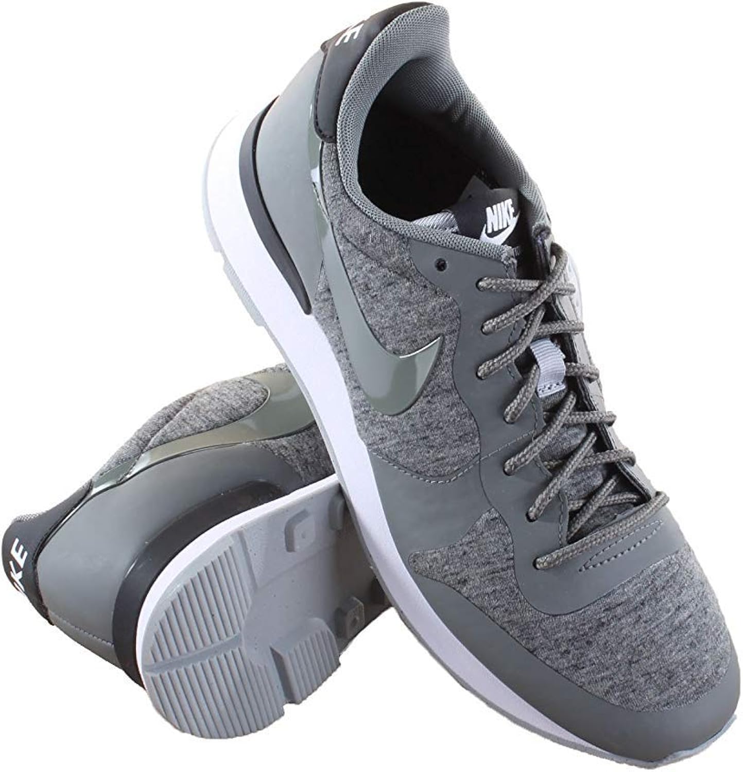 nike women's internationalist shoes