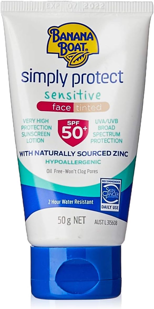 Banana Boat Simply Protect Sensitive Face Tinted Sunscreen Lotion SPF50