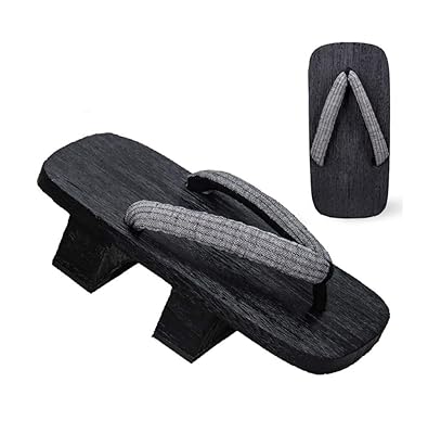 Sandalias geta de Japón. El calzado tradicional japonés hecho de madera.