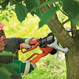 BLACK+DECKER Alligator Lopper 550W Chainsaw Performance 4" Cutting view 2