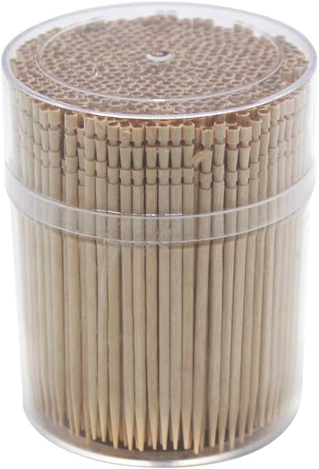 Amazon De 500 Stuck Hochwertige Naturliche Holz Zahnstocher Rund Zahnstocher Mit Halter Zahnreinigung Obst Grill Zahnstocher 1 Packung
