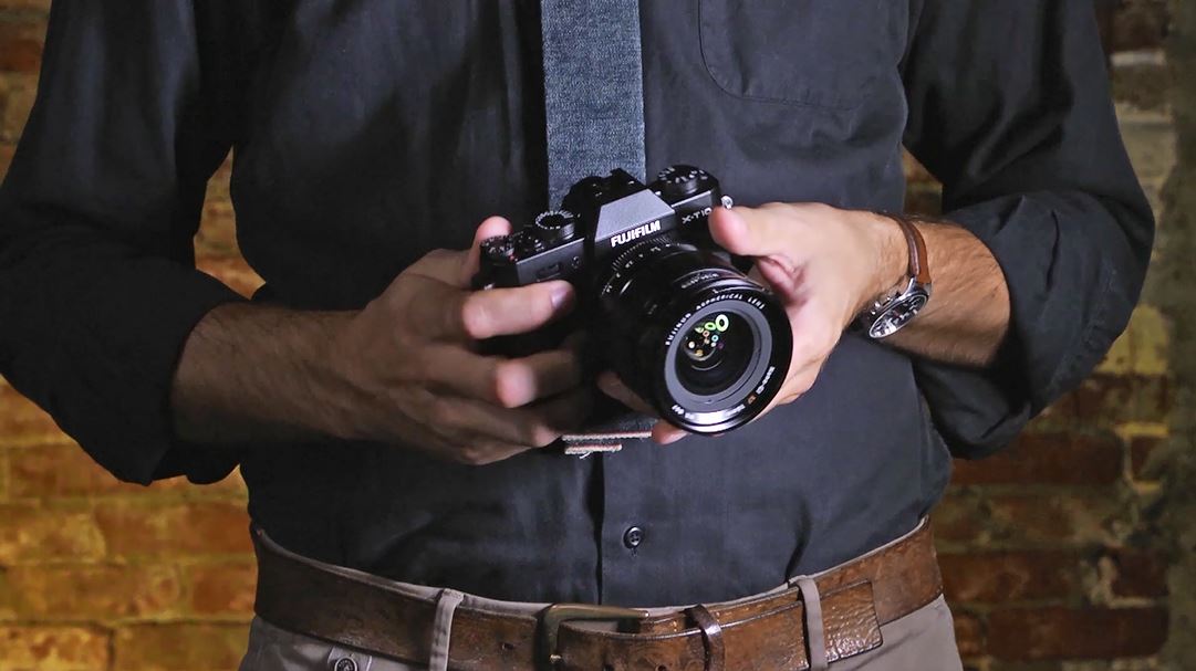 Amazon.com : Fujifilm X-T10 Black Mirrorless Digital Camera Kit 