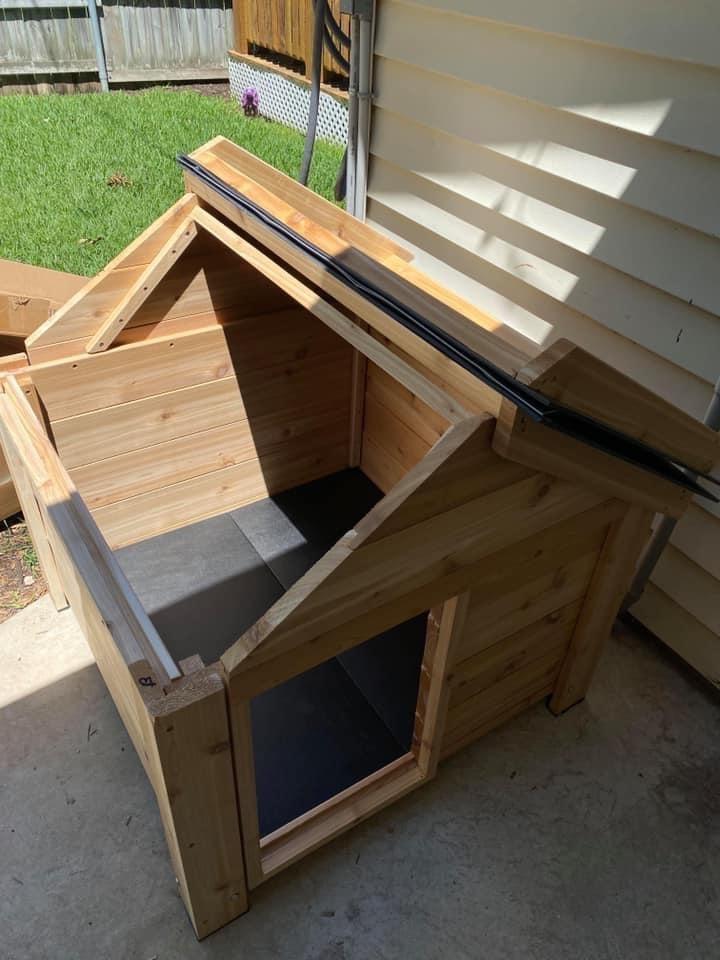 44/mo Finance Infinite Cedar The Ultimate Cedar Dog House Buy Now
