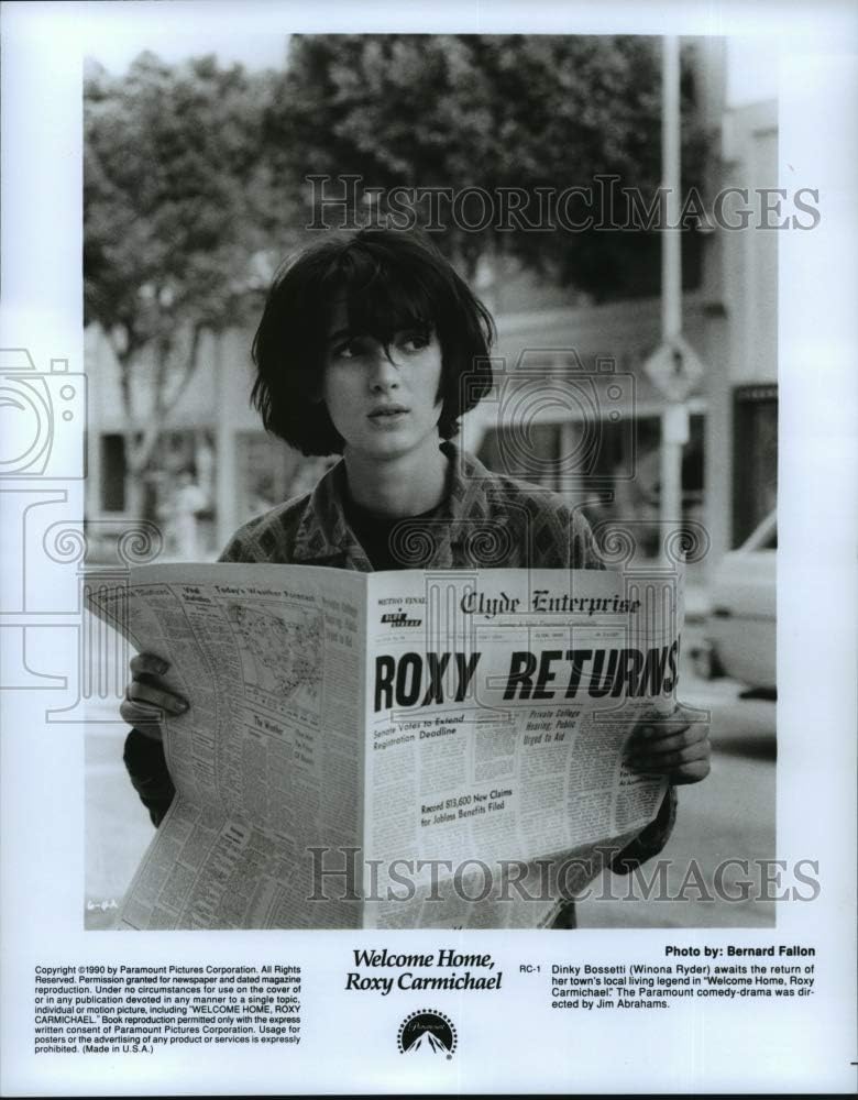 Historic Images - 1990 Press Photo Winona Ryder Stars in Welcome Home Roxy Carmichael