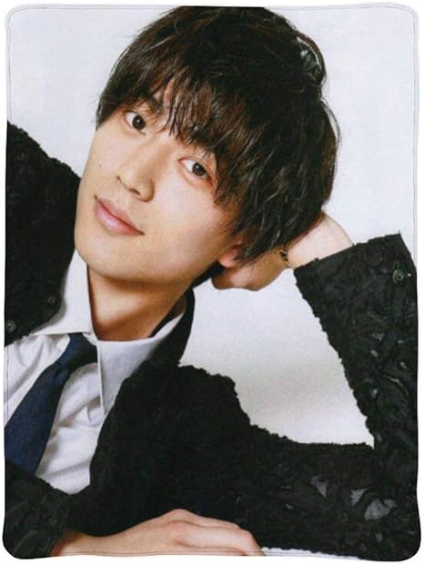 Amazon Co Jp King Prince 永瀬廉ながせれん 毛布 シングル 人気 おしゃれ毛布 フランネル ブランケット 夏 軽い 柔らかい 肌触りにやさしい ホーム キッチン