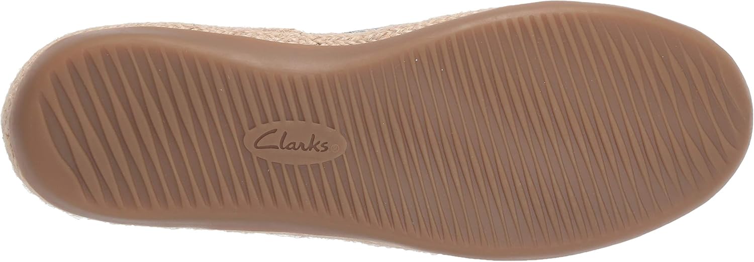 clarks iris loafer