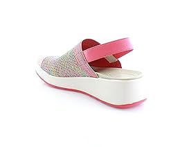 BZees Nouveau Red Multi 7.5 M