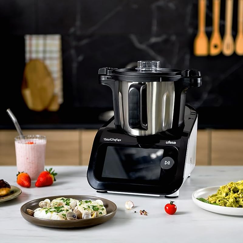 TotalChef RK6 Robot da Cucina Multifunzione Intelligente, Display Digitale 7”, WIFI, 30 Funzioni, Caraffa in Acciaio Inox, 3,5 L, Bilancia Integrata, 15 Programmi, Accessori
