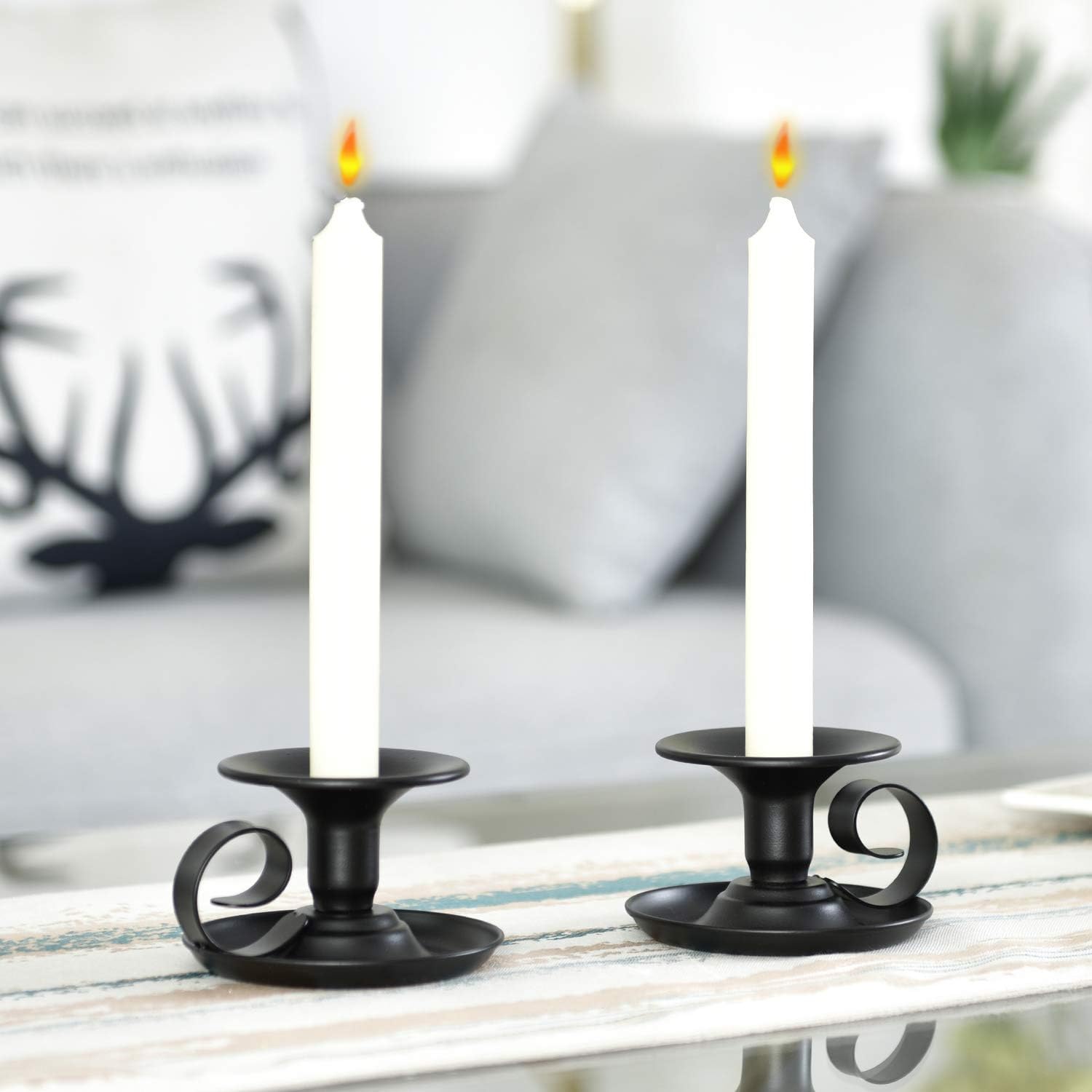 Retro Iron Taper Candle Holder, Set of 2, Simple Black Candlestick Holders Candlelight Stand for Halloween Christmas Dining Room Home Decoration Display: Kitchen & Dining