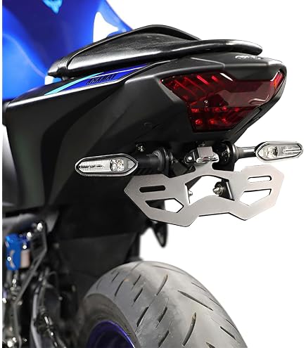 AVT Fender Eliminator Kit With Flush LED Turn Signals For Yamaha YZF-R3 (2015-2018)