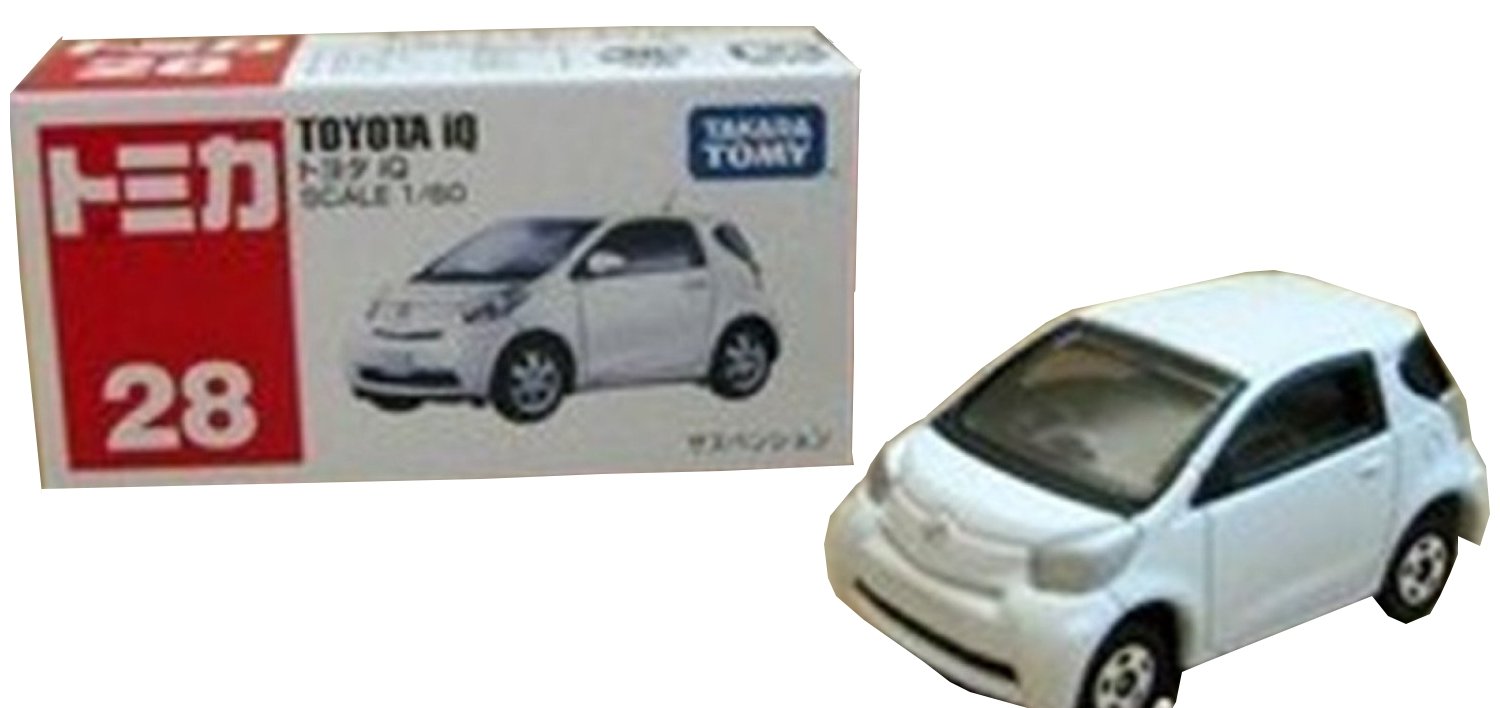 tomica toyota iq