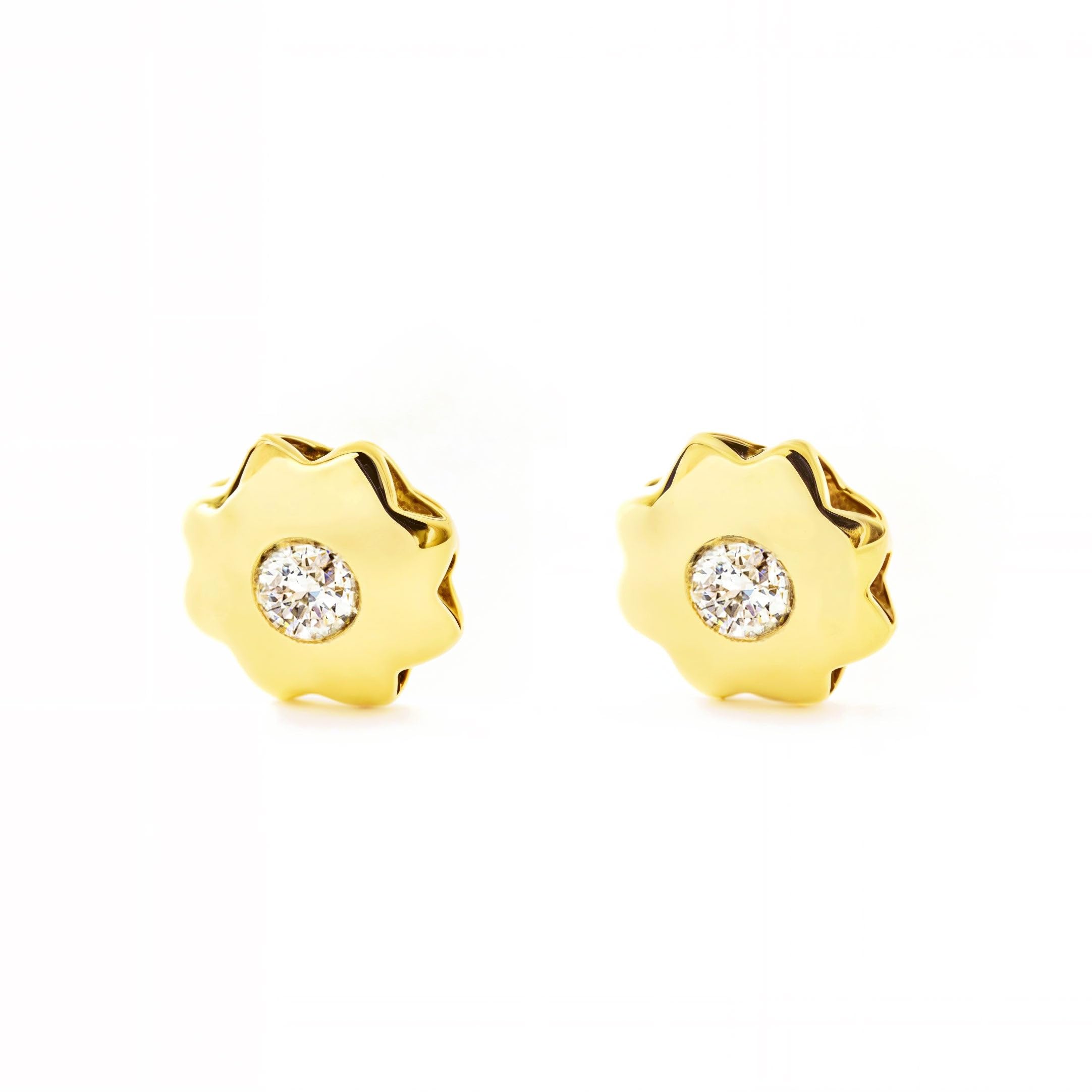 Mondepetit - 9ct Yellow Gold Flower Cubic Zirconia Children's Baby Earrings shine