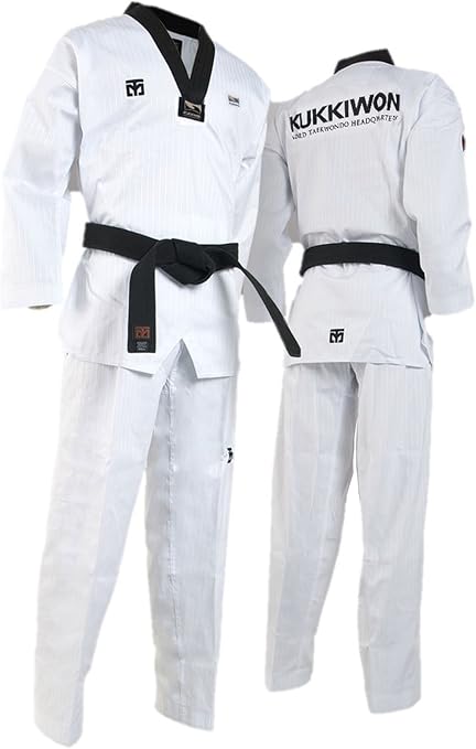 amazon com mooto bs4 kukkiwon kukkiwon demo team official uniforms wtf taekwondo dobok 1 to 7 kukkiwon patch 190 us5 5 90 6 23ft or 180 190cm sports outdoors amazon com