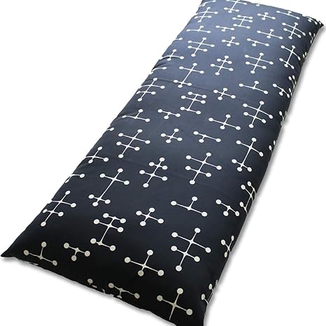 Amazon Co Jp ビーバイ 長座布団カバー オックスプリント 70 180 日本製 おしゃれ 北欧 かわいい メール便 70 180 イームス ブラック 黒 シンプル 長い ホーム キッチン