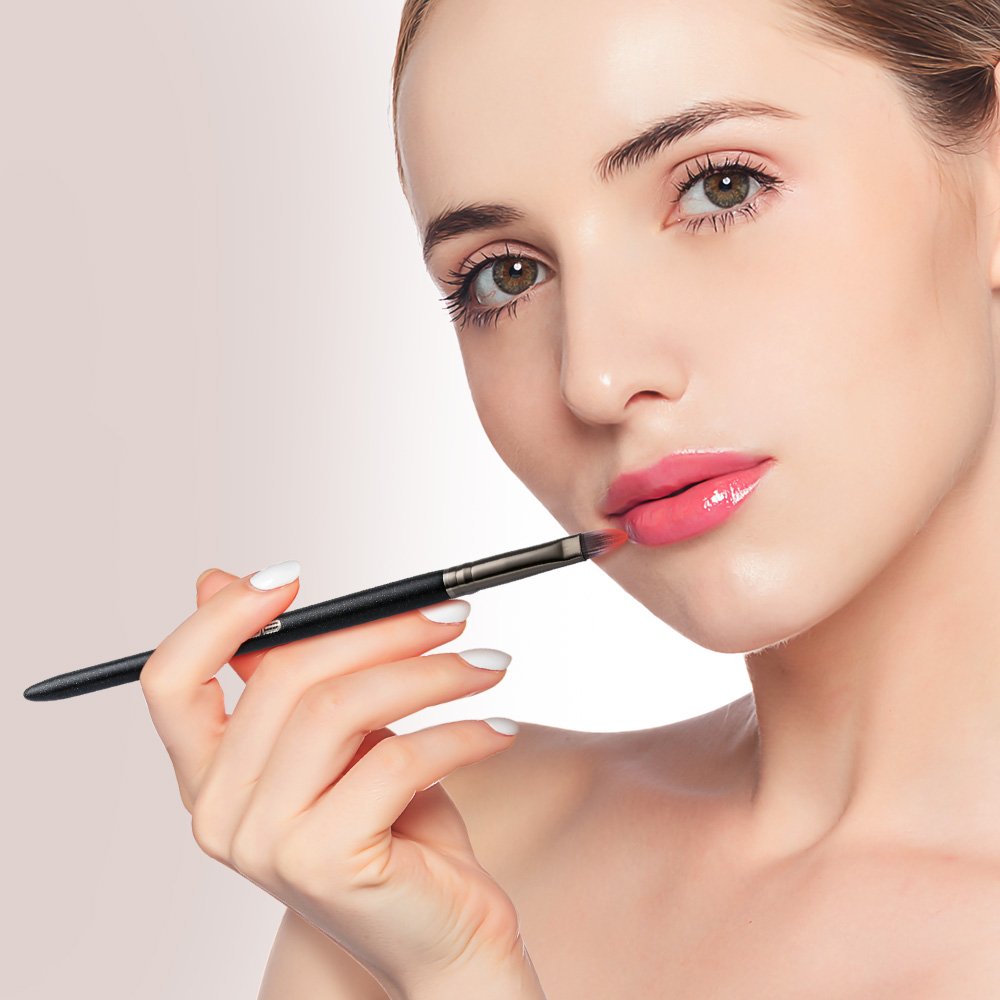 Makeup Brushes EIGSHOW 10pcs Vegan Makeup Brush Set Premium Synthetic Eyeshadow Brush Face Foundation Powder Blush Eye Blending Eyebrow Lip Cosmetic Brush Kit with Makeup Bag Black