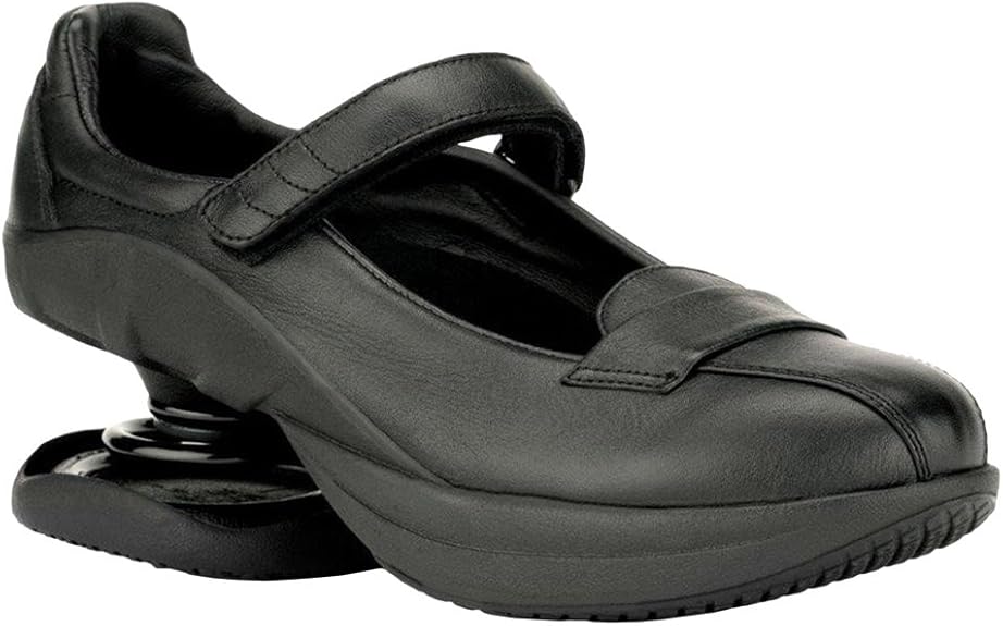 ZCoiL Pain Relief Footwear Women's Sofia Slip Resistant Black Leather
