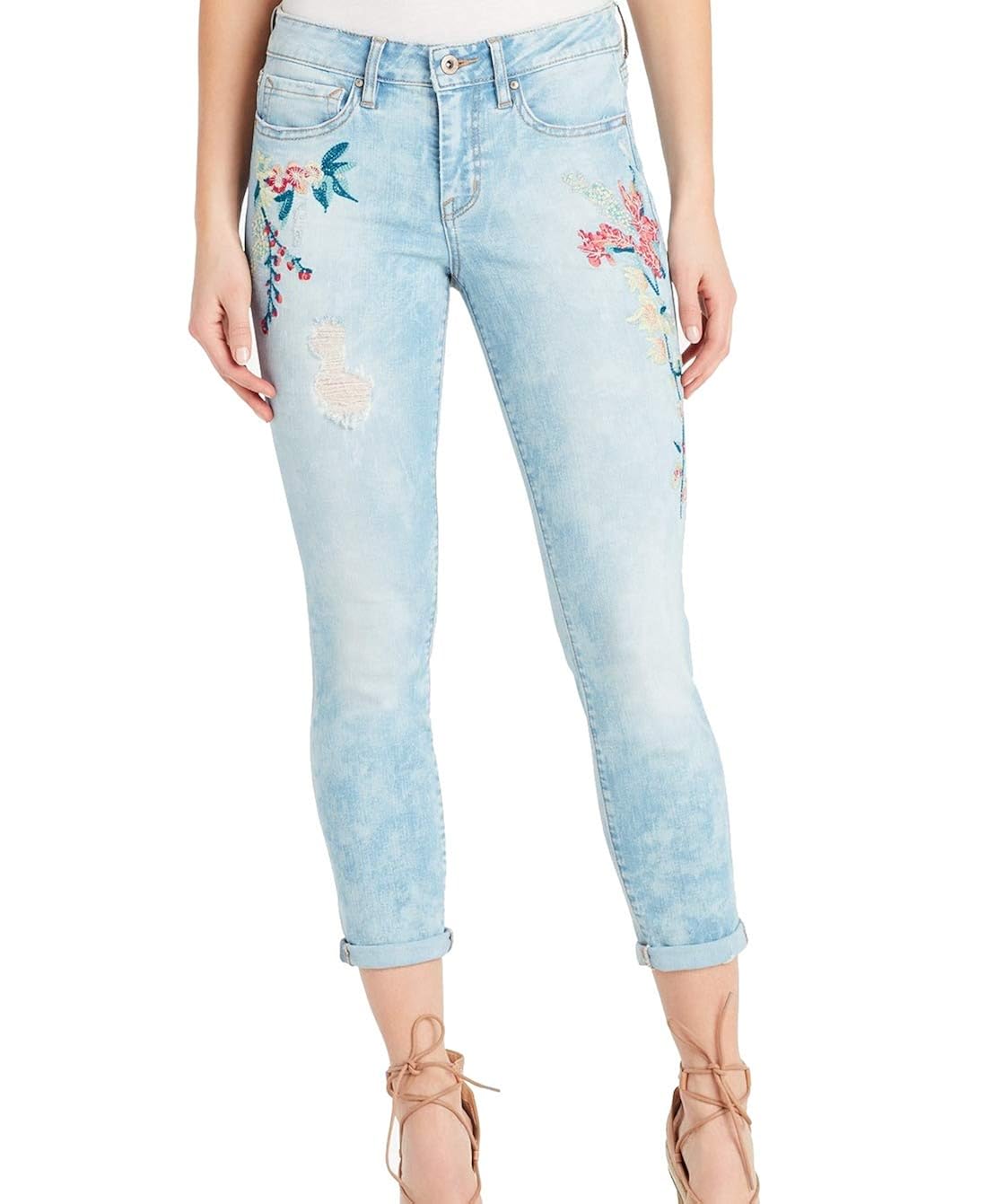 jessica simpson ripped jeans