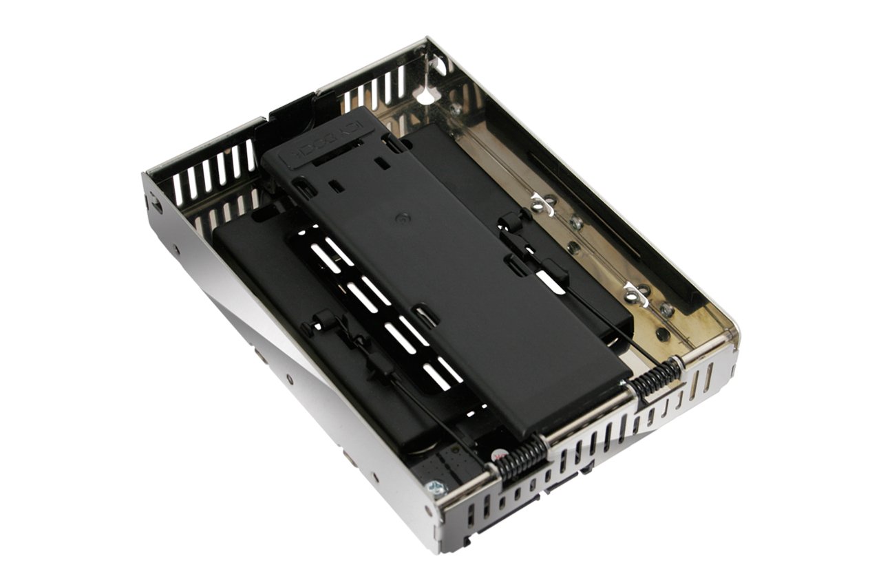 Icy Dock EZConvert Air 2.5 to 3.5 SATA SSD and HD