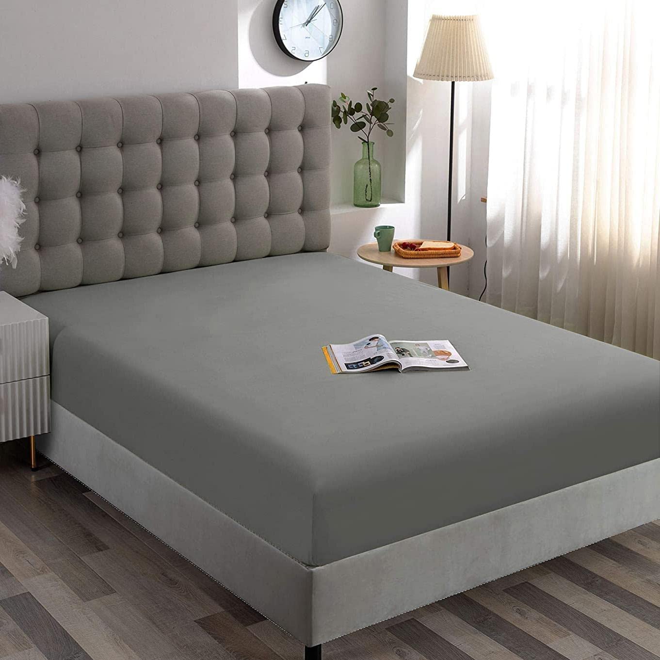 Fitted Bed Sheet only 【Charcoal】Mattress Cover TC600 Ultra Soft Touch Silk Like Satin Breathable Luxury Premium Quality Microfiber Wrinkle & Stain Resistant Mattress Sheet (Super King 180x200+30cm)