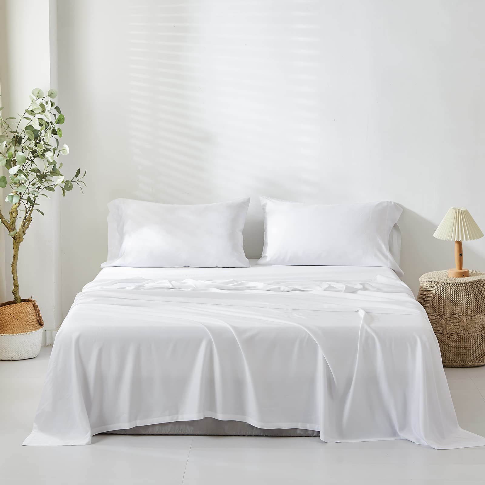 Simple&Opulence 100% Bamboo Viscose Flat Sheet -Cooling and Ultra Soft Silky Flat Top Sheet -1 Bed Sheet Only (SuperKing 269 x 295 cm, Bamboo White)