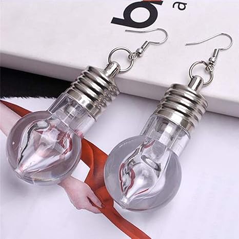 Amazon Co Jp 豆電球 ピアス 光る 面白 メンズ レディース ユニーク おしゃれ アクセサリー パーティー お呼ばれ 円形 ホーム キッチン