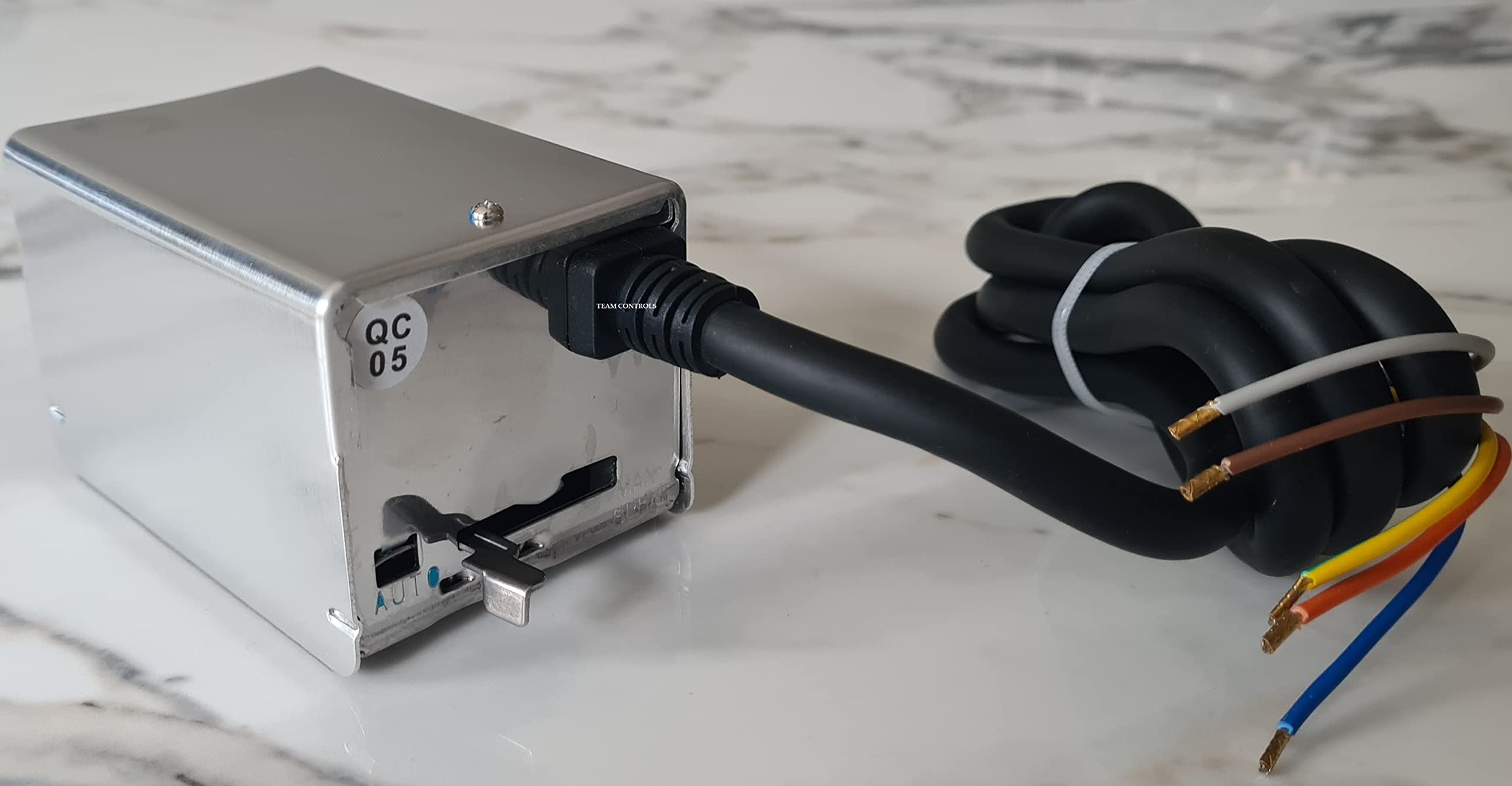 Team Controls 2 Port 22mm or 28mm Motorised Zone Valve Actuator Head Can Replace Honeywell V4043H1056 V4043H1106 V4043C1156 V4043H1007 V4043H1080