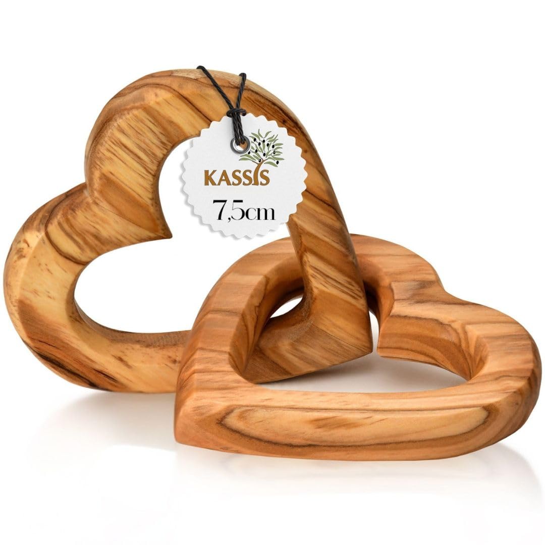 Kassis Gifts Connected Olive Wood Hearts 7.5 cm – Handmade Wedding Gift for Couples – Anniversary Keepsake for Valentine’s Day, Birthday or Engagement