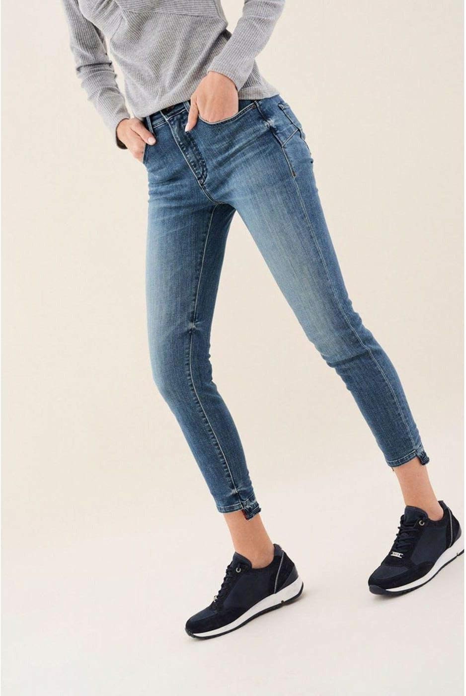 salsa push in secret glamour