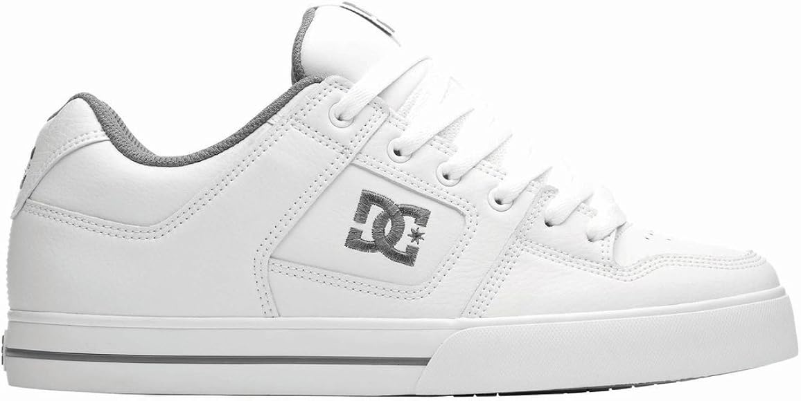 white skate shoes