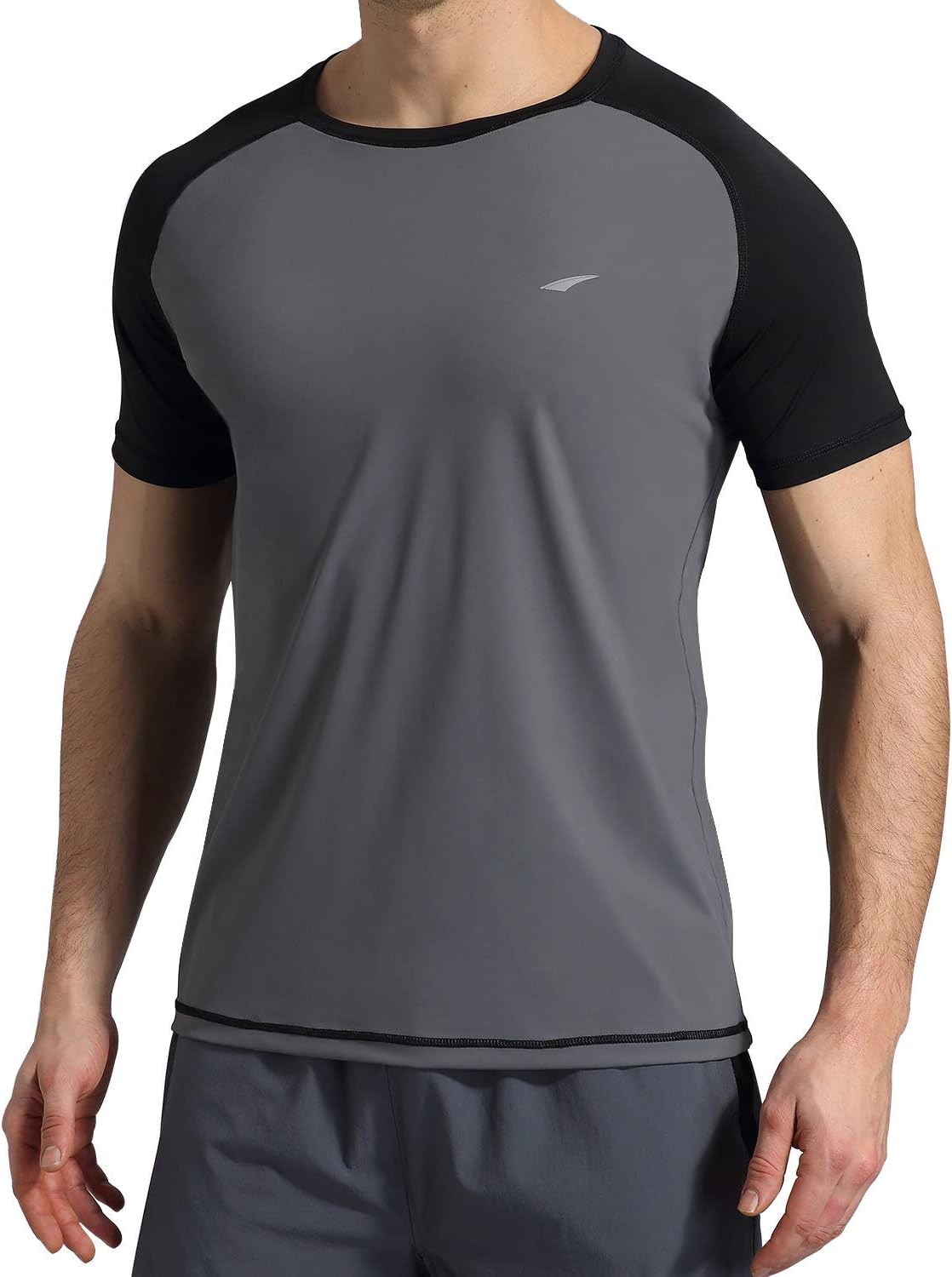 VAYAGER Men's Short Sleeve UPF 50+ Quick Dry Swim Shirt Rashguard Crew Shirt: Sports & Outdoors